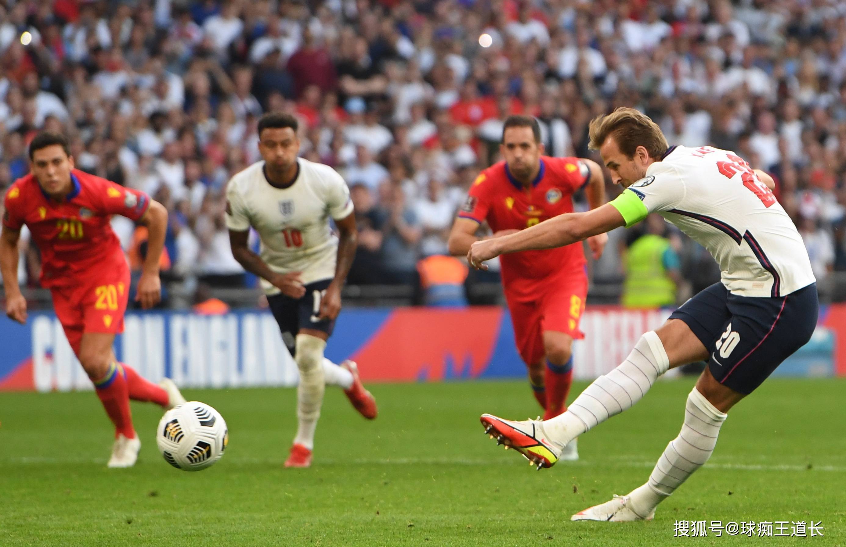 半岛体育app下载-包含国内足球赛事如火如荼准备完毕等待比赛的词条