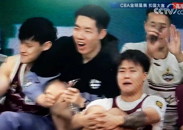 半岛体育入口-MVP候选人在场上展现出色表现