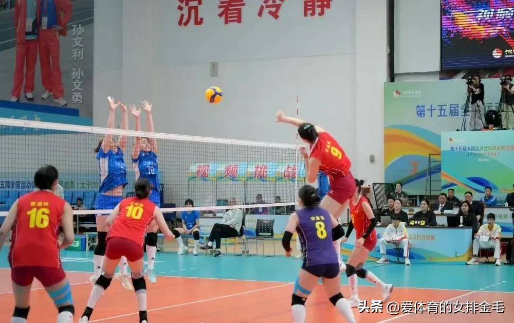 半岛体育官网登录-江苏队实力不容小觑，战胜强敌稳占前列