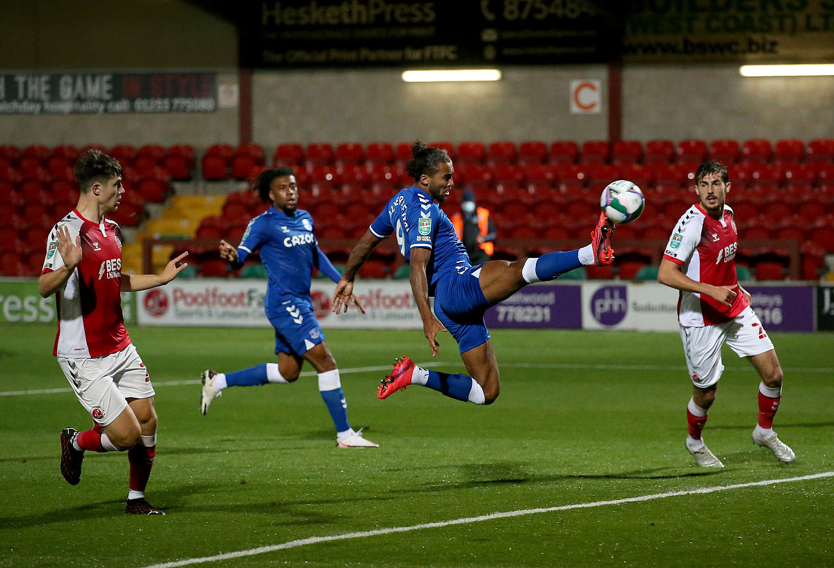 半岛体育登入-切尔西锋线火力全开！谢菲联被击溃，双线争霸获利的简单介绍