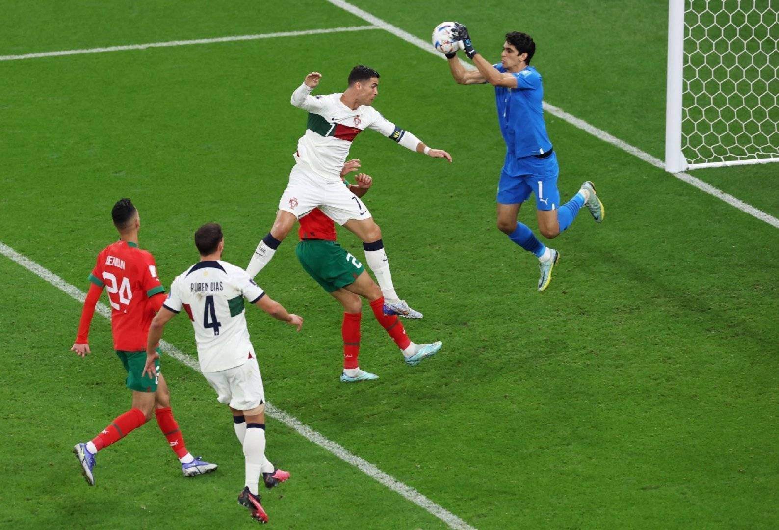 半岛app下载体育-墨西哥女足预计能够闯入比赛四强